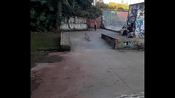 Branquinho gostoso fodendo a ruba na hearts