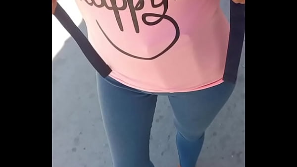 My neighbor agrees for the first time to fuck in my house when her husband is not there