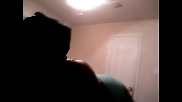 thumb hood head