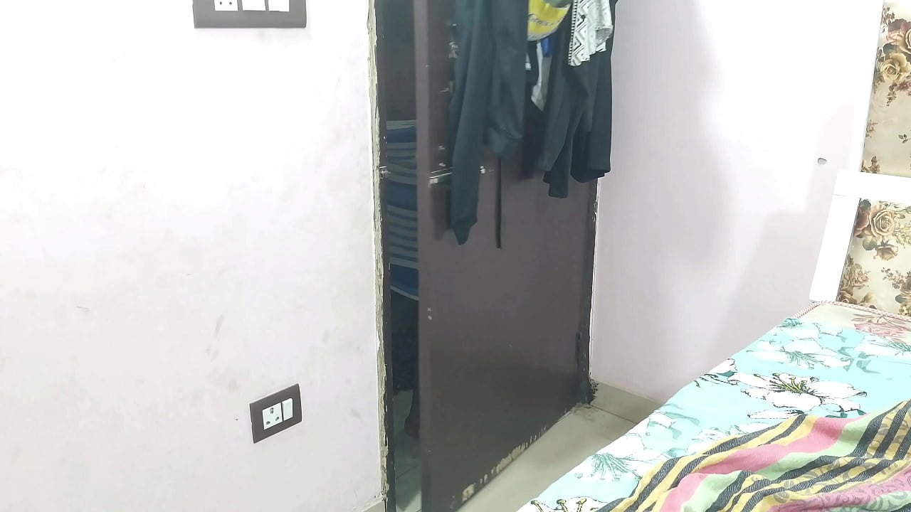 Step brother enjoying honeymoon with newly married Malayalam step sister in absence of her step brother