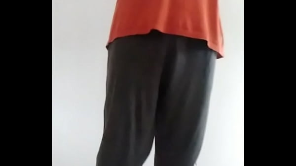 Download Video - Indian boy changing clothes