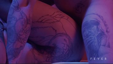 College roommates can't resist and get up horny...