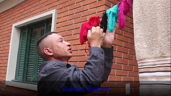 The older woman gave her tasty ass to the young guy (FULL VIDEO ON RED/SHEER)