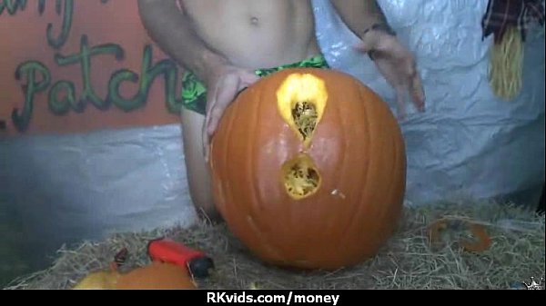 Pussy Paye La Dette De Jeu 3