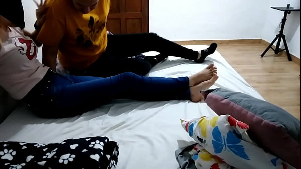 Download Video - Mi mujer me dio un delicioso postre de almuerzo antes de irme a LABURAR