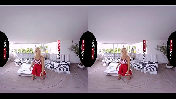 Download Video - RealityLovers - Blondes are better VR