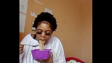 Didintle Moshageng Famous Maftown Baddi