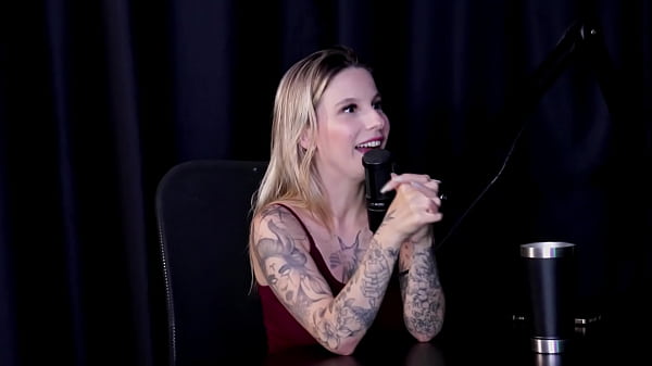 Two hotties show their breasts after saying they were worried about stalkers, people don't open up to experiences - Brunna Sweet (WATCH ON: SHEER/RED)
