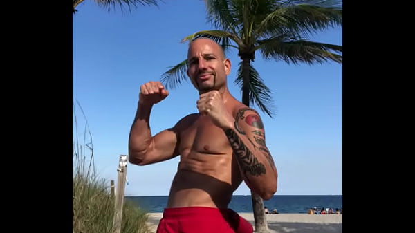 THE HARDBODY PORNSTAR MAXXX LOADZ