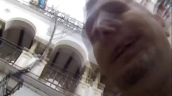 Download Video - Cindy Sun has lost a passerby to help her find her way to fuck her ass