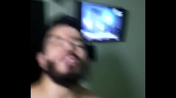 Mâle Casser Le Cul En Forme