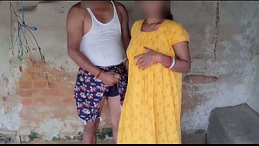 Asian girl outdoor fuck stend by others boy