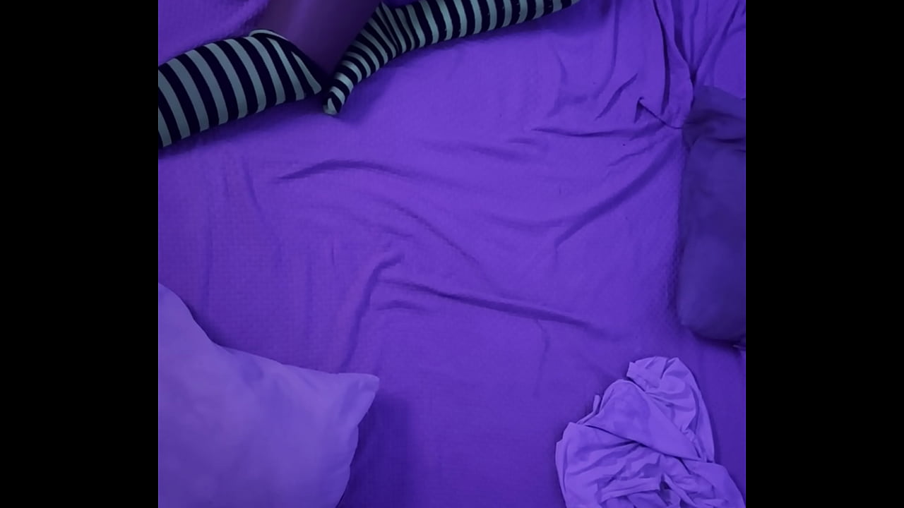 atrapada masturbandose por compañero de cuarto
                   amateur squirting new culona emo solo masturbation only women muchos negros