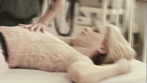 Download Video - VivThomas - Hungarian cuties Candy Sweet and Lauren