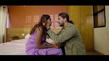 Indian wife ki chudai with Husband and Boyfriend make Threesome