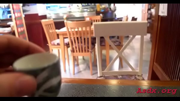 Chopper Aime L'action Pour Séduire Une Diva Orientale À Peine Légale