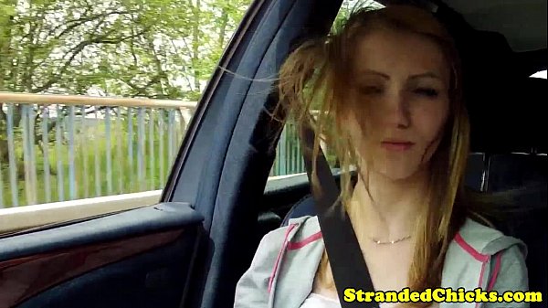 Young hitchhiker pays ride with her pussy