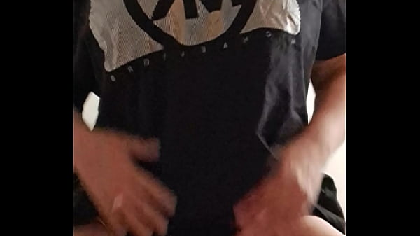 milf showing her hot pussy