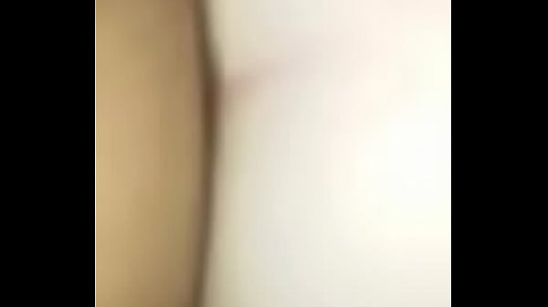 thumb eatingonallfours