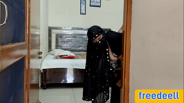 Download Video - My Stepsister is My First Girlfriend&period; Pakistani Video