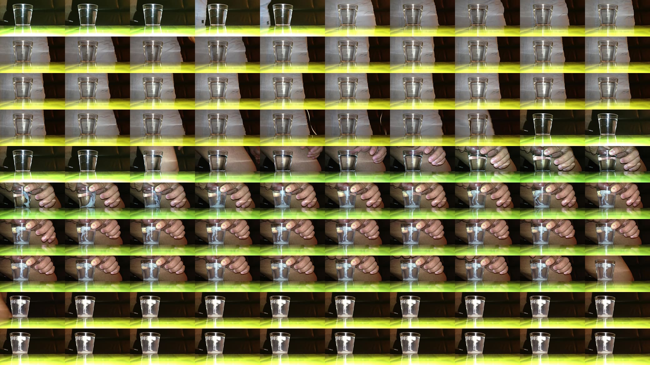 Cum on glass of water II.MOV 预览图