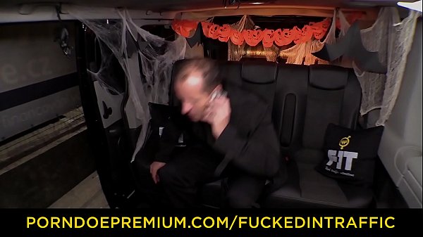 VIP SEX VAULT - Halloween fuck with British babe Jasmine Jae dressed as police woman