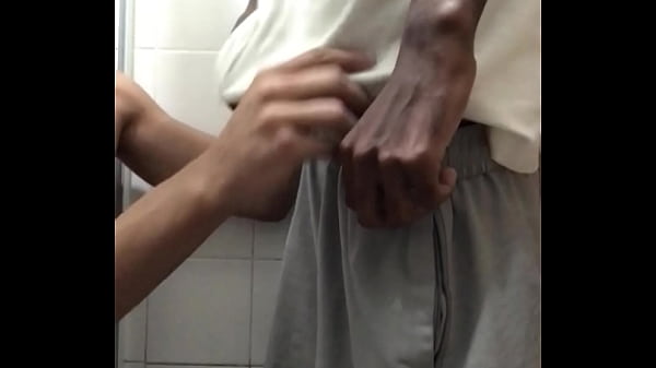 Meu vizinho com a piroca cheio dê tesao