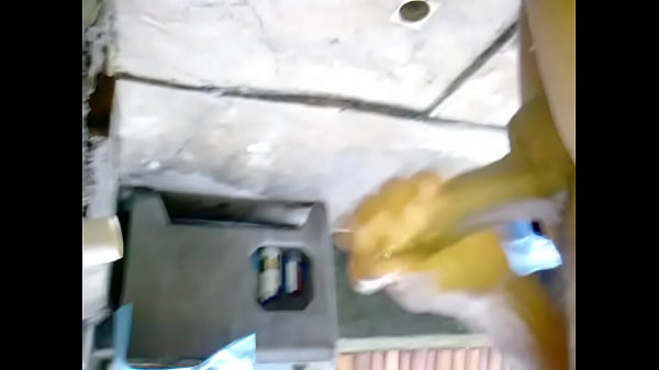 Download Video - Mijando fora n&atilde;o tive em quem mijar