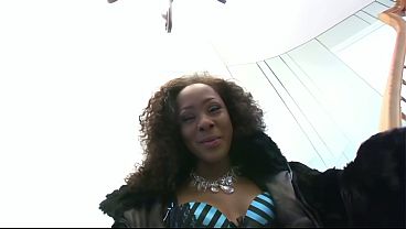 Miss Platinum sucks a huge black cock in POV (HD scene)