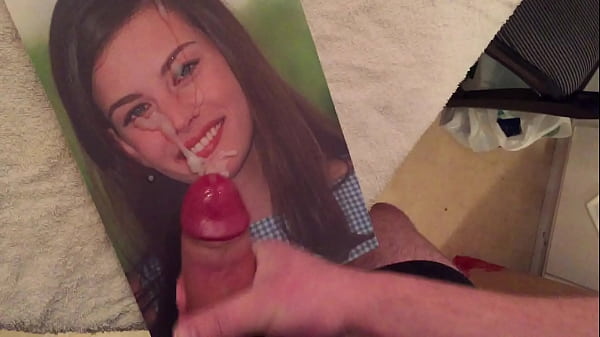 Download Video - Liv Tyler Cum Tribute