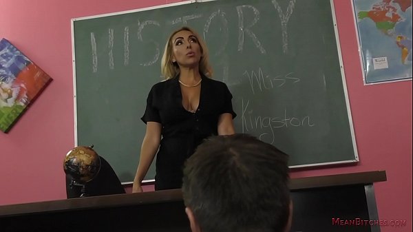 Mean Teacher Kylie Kingston - Foot Worship & Facesitting