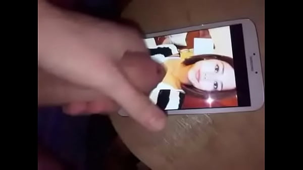 Cum on her face