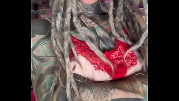 Comment what comes into your mind the second you see this video … ️