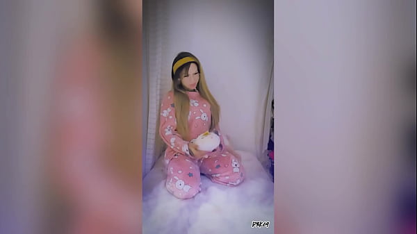 Don't make noise! They can hear us! Creating content!