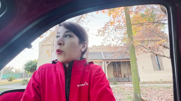 Download Video - MADRE PROSTITUTA es DESCUBIERTA por su HIJASTRO y este le PAGA por SU SERVICIO de SEXO ORAL &lpar;TR&Aacute;ILER&rpar;