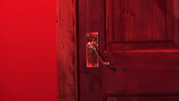 Elle Brook Fucks Kit And Kat Lee Then Watches Them Fuck A Dude