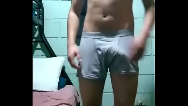 Download Video - amigo se desnuda para mi