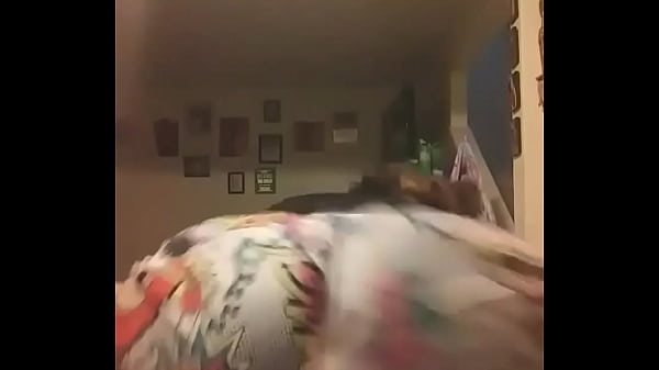 thumb bubble butt ssbw ass shake