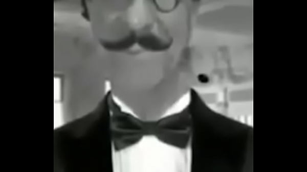 A dalva e uma senhora fina ela ama equinos