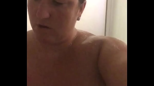 Amelia Caito gets freaky in the shower