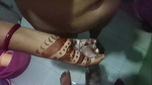 Download Video - Indian Wife Making Husband Cum Again And Again