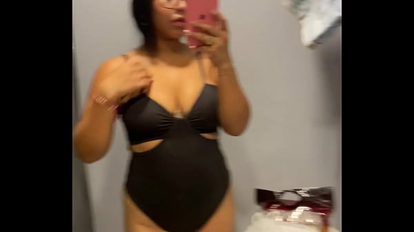 thumb changing room flashing