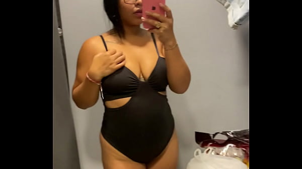 thumb changing room flashing