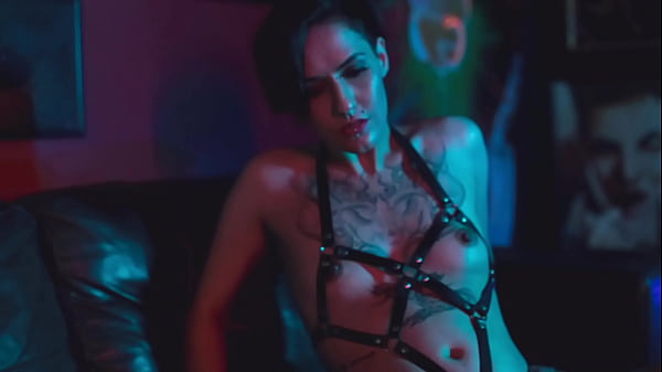 I Only Choose The Best Foot Slaves To Serve Me