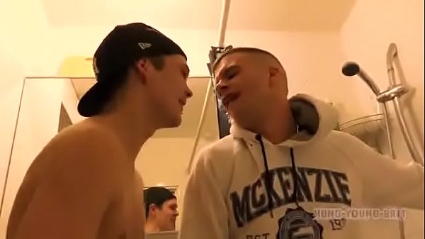 Download Video - Novinhos Filmando