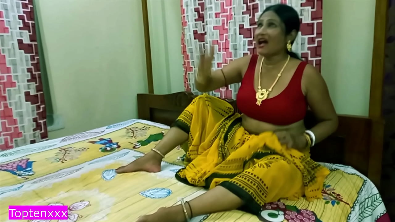 Indian MILF Priya makes her cumback with her 1st onscreen dick in six years!