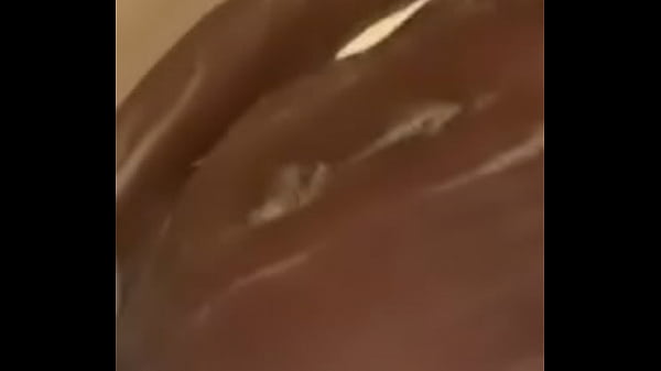 thumb shower show