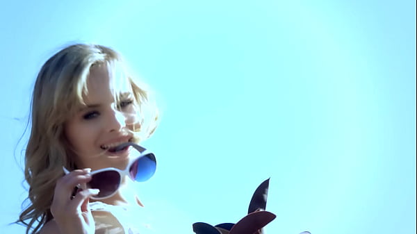 Madi Meadows Squeezes Her Nipples Hard As She F...