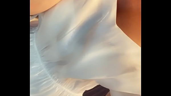 Un strip tease ça te tente ce soir ?