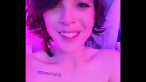 Hot girls doing hot girl shit